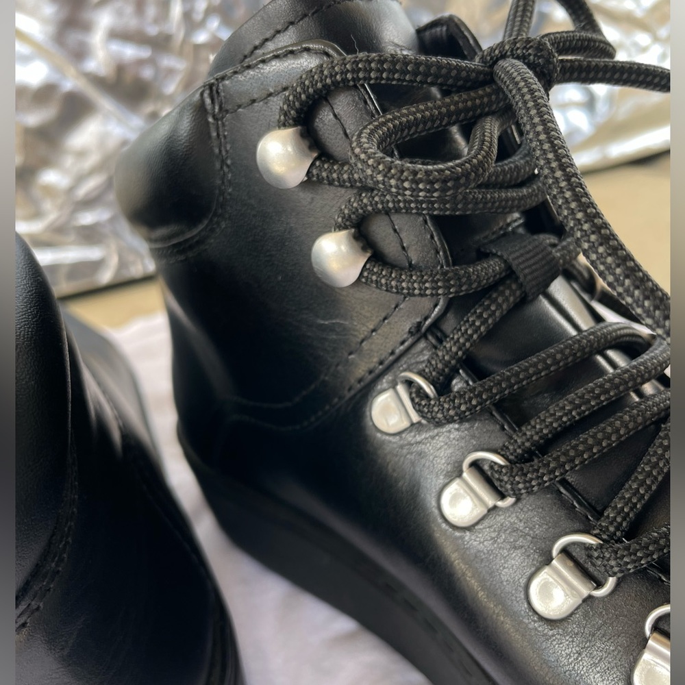 Vagabond Jessie Hiker Boot - Picture 11 of 12